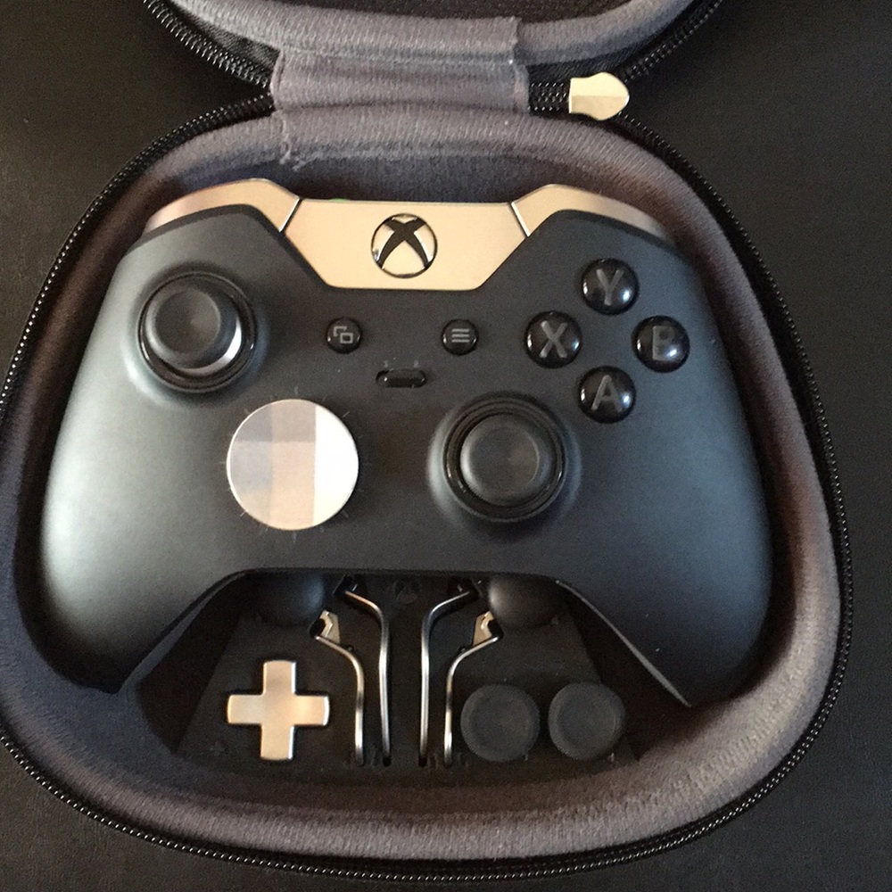 Elite controller for Xbox 1